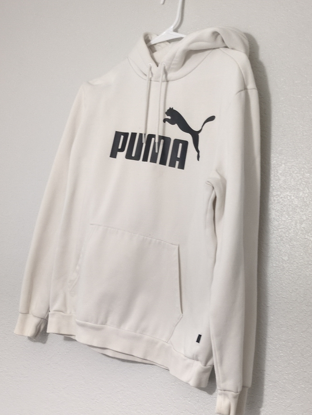 Puma Men’s Cream Hoodie with Black Logo M